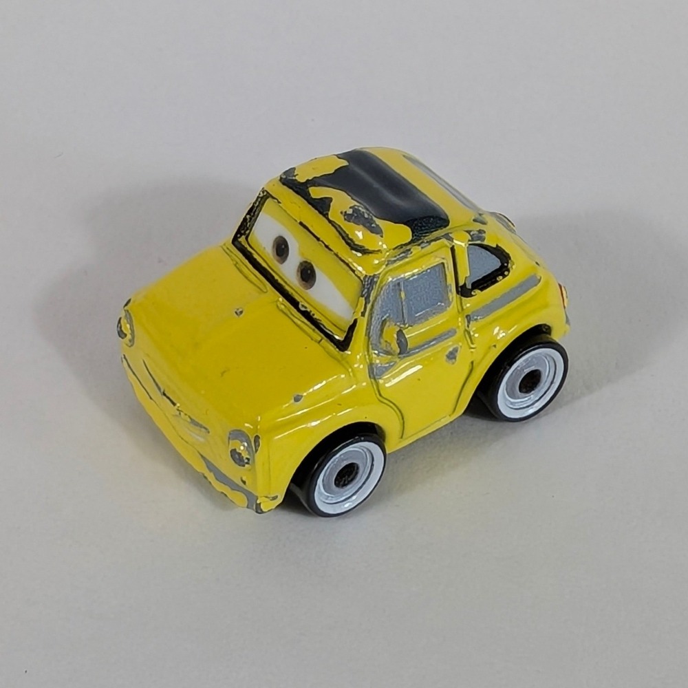 Disney Pixar Cars Luigi Fiat 500 Yellow Micro Drifters Mattel FBX66 Mini Racers